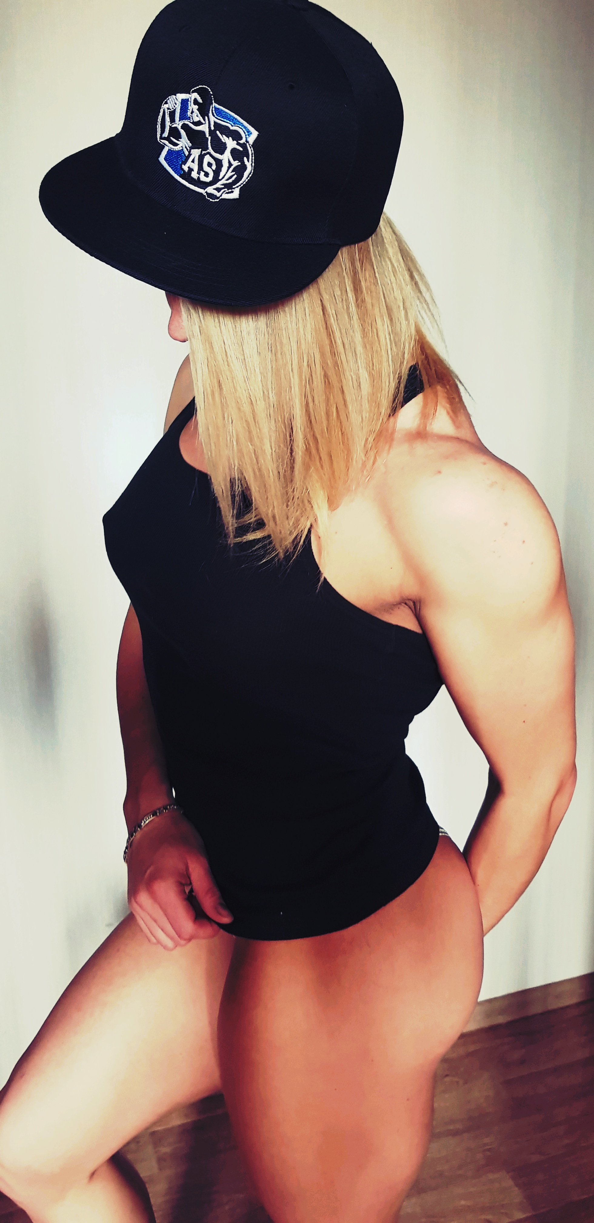 Zaia_Zolotaia - Wellness Lady - Бодибилдинг форум AnabolicShops