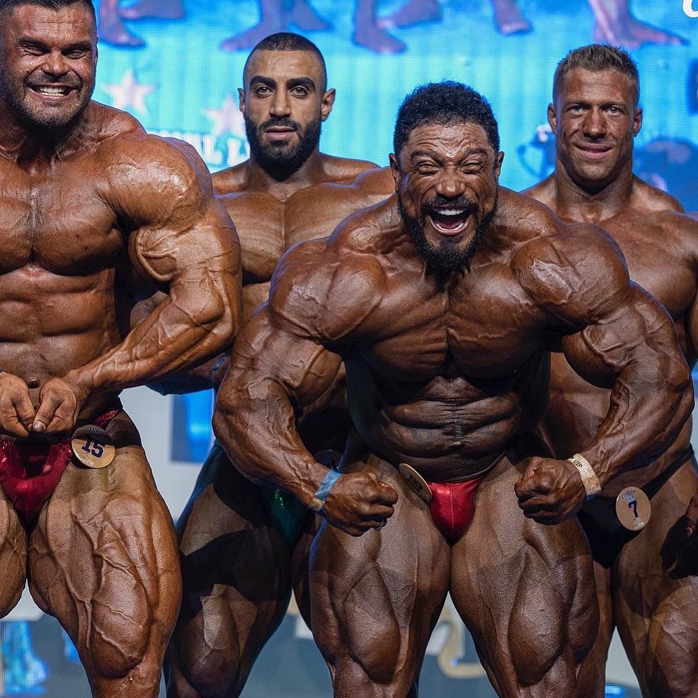 Лекарства снова разнесли живот Рулли - тренер - Бодибилдинг форум AnabolicShops