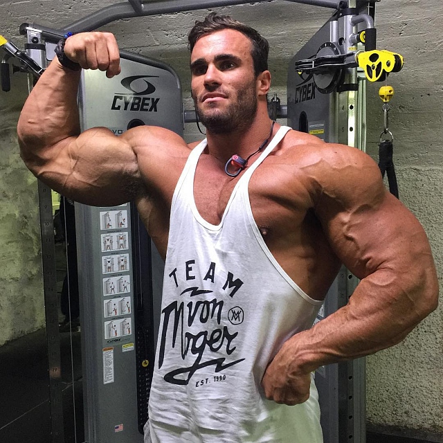 Калум Фон Могер сыграет Арнольда Шварценеггера - Бодибилдинг форум AnabolicShops